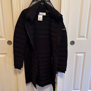 Calvin Klein Women's Elegant Black Puffer Jacket